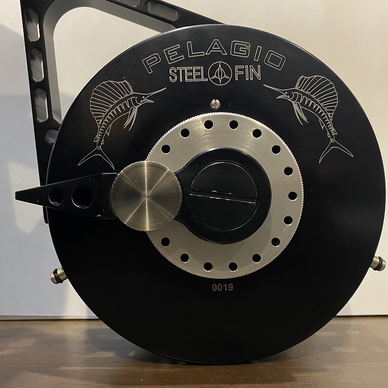 STEEL FIN] PELAGIO 5 3/4″ Fly Reel (USED) | 北海道フィッシング 
